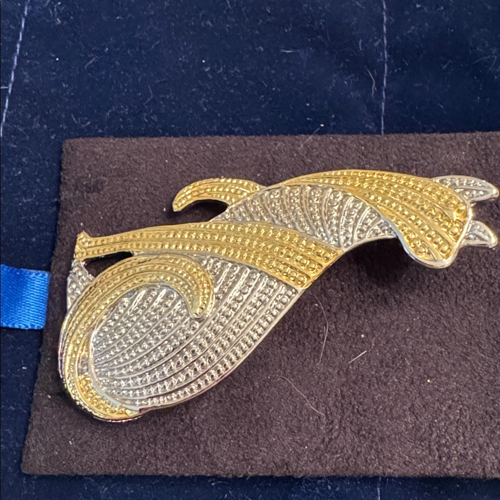 PARK LANE CAT two toned art deco pin 🐈‍⬛ - Picture 3 of 7